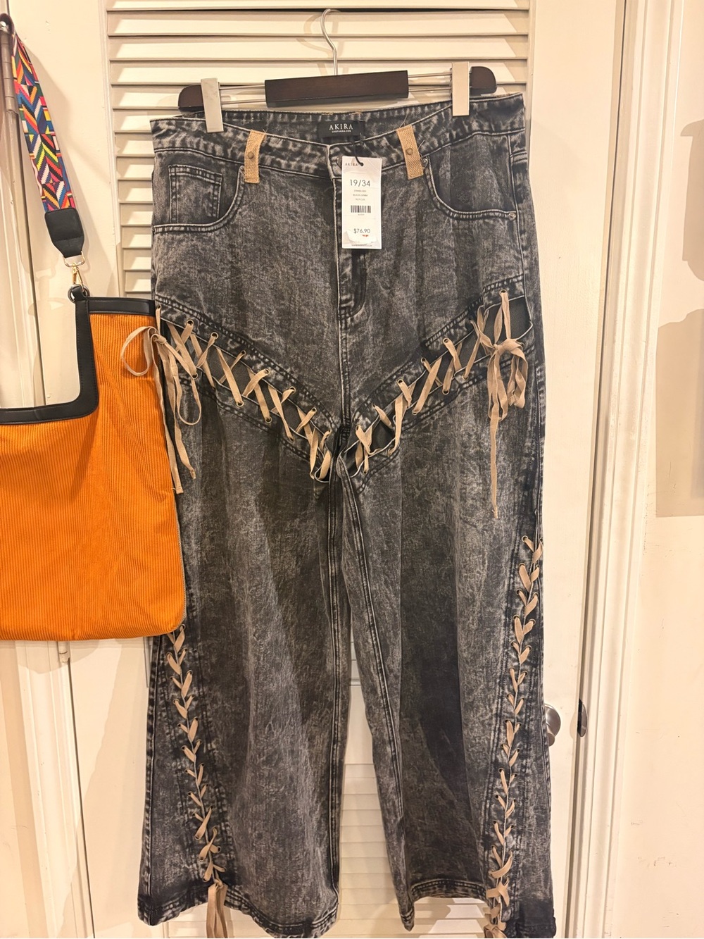 AKIRA Black Acid-Wash Wide Leg Jeans with Tan Lace-Up Trim